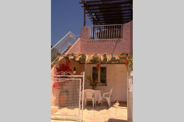 Rez De Jardin Sur Mer.