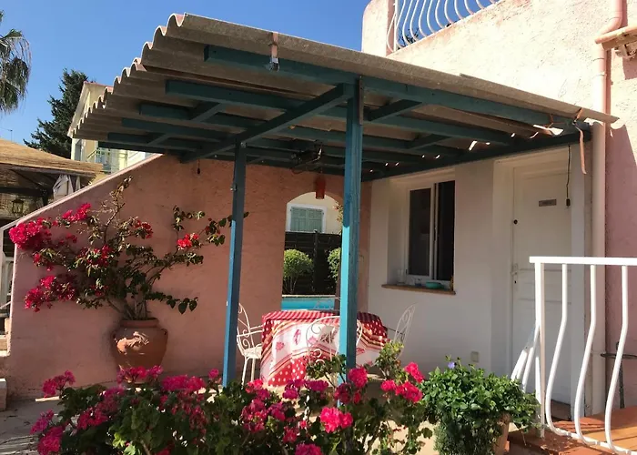 Rez de Jardin Villa Cagnes Sur Mer.