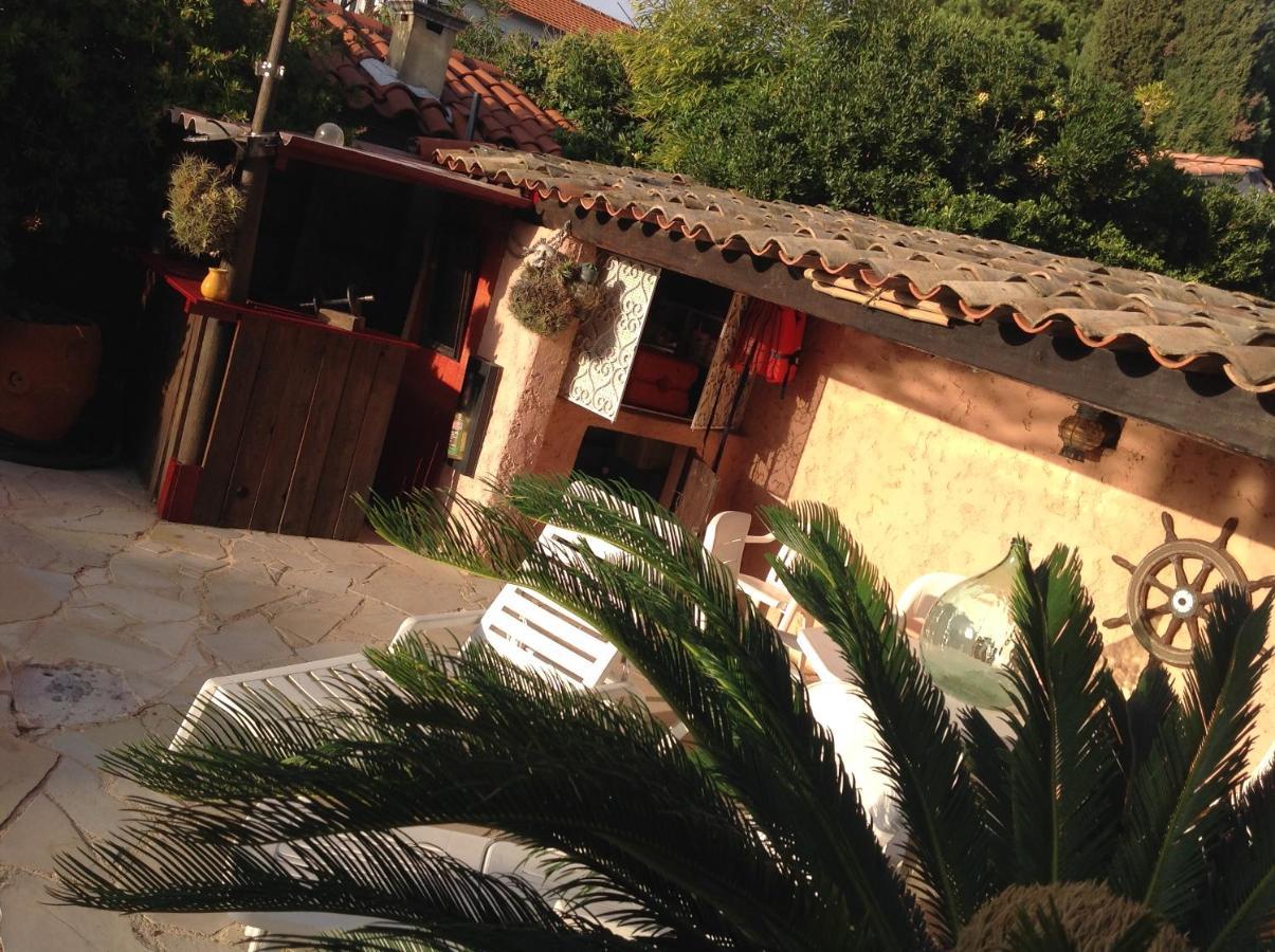 Rez De Jardin Sur Mer. * Cagnes-sur-Mer