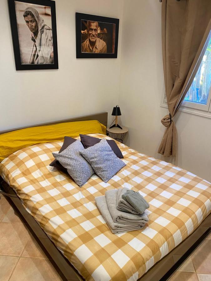 Rez De Jardin Sur Mer. Apartment