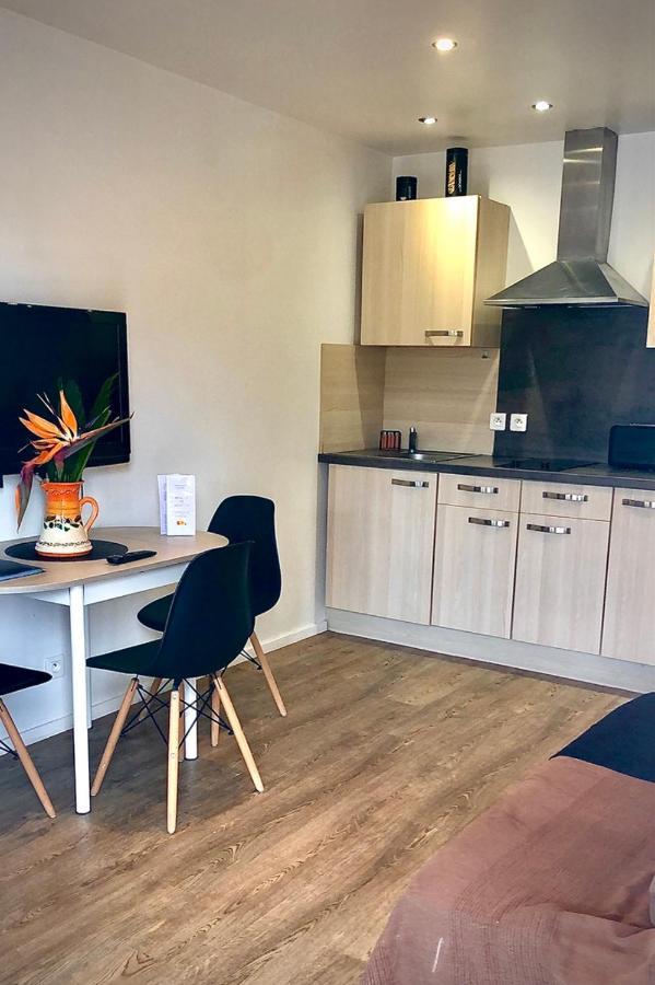 Rez De Jardin Sur Mer. Apartment *