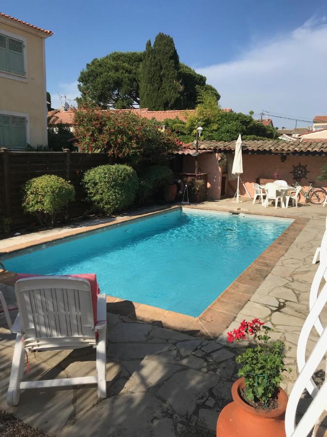 Rez De Jardin Sur Mer. * Cagnes-sur-Mer