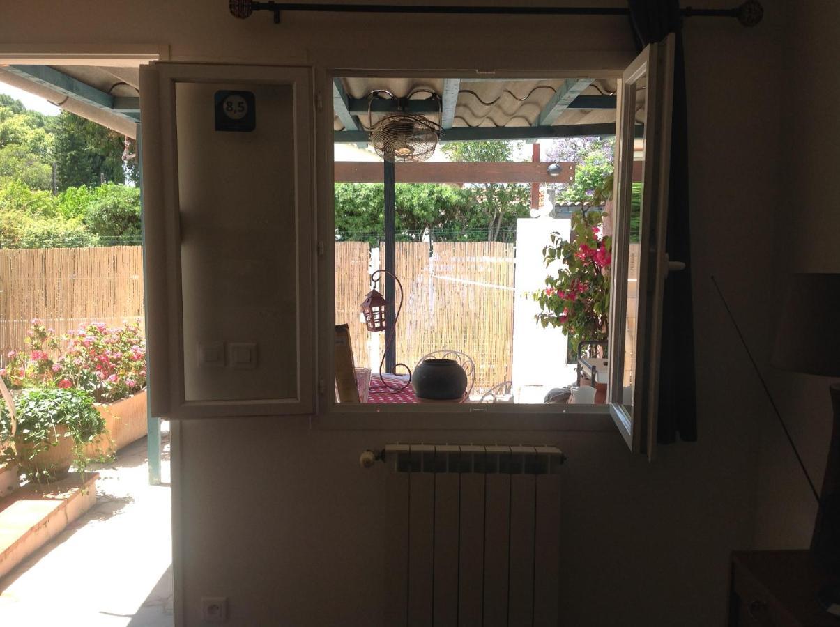 Rez De Jardin Sur Mer. Appartement